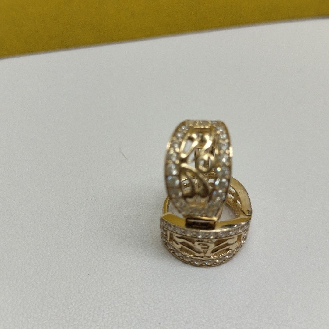 HUGGIES ORO 14K 3.7 (NUEVO)