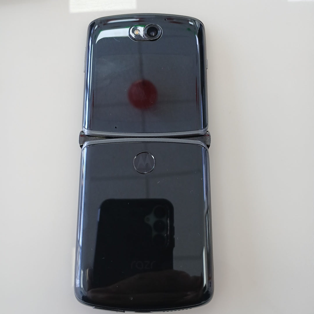 CELULAR MOTOROLA MOTO RAZR 5G XT2071-3 256 GB 8 GB RAM (SEMINUEVO)