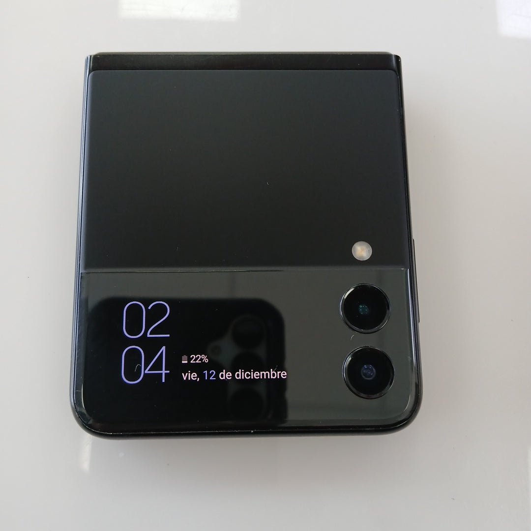 CELULAR SAMSUNG GALAXY Z FLIP3 5G SM-F711U 128 GB 8 GB RAM (SEMINUEVO)