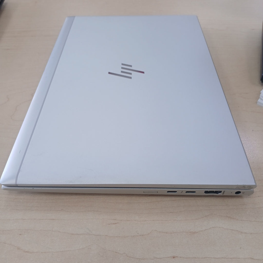 LAPTOP HP ELITEBOOK 840 G8 (2022) 512 GB SSD 16 GB RAM (SEMINUEVO)