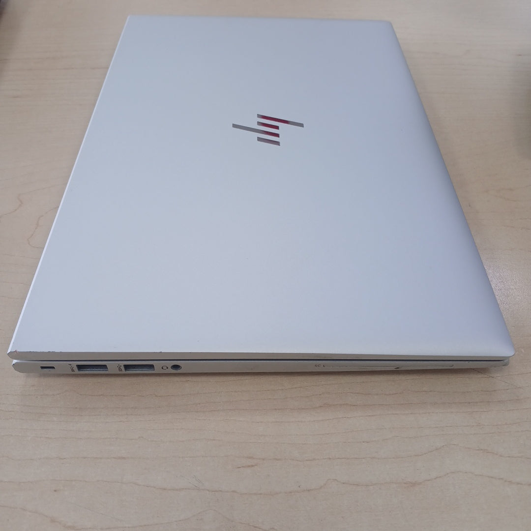 LAPTOP HP ELITEBOOK 840 G7 (2021) 256 GB SSD 16 GB RAM (SEMINUEVO)