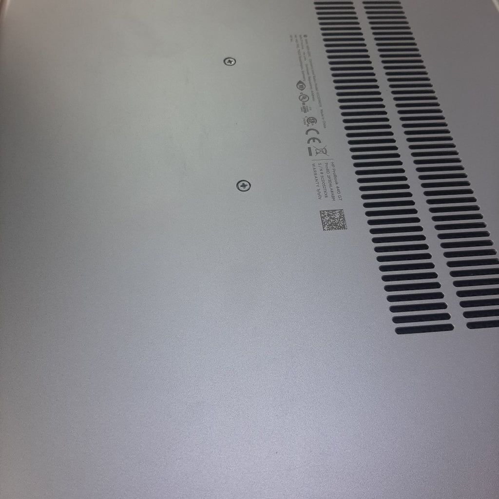 LAPTOP HP PROBOOK 440 G7 (2022) 256 GB SSD 12 GB RAM (SEMINUEVO)