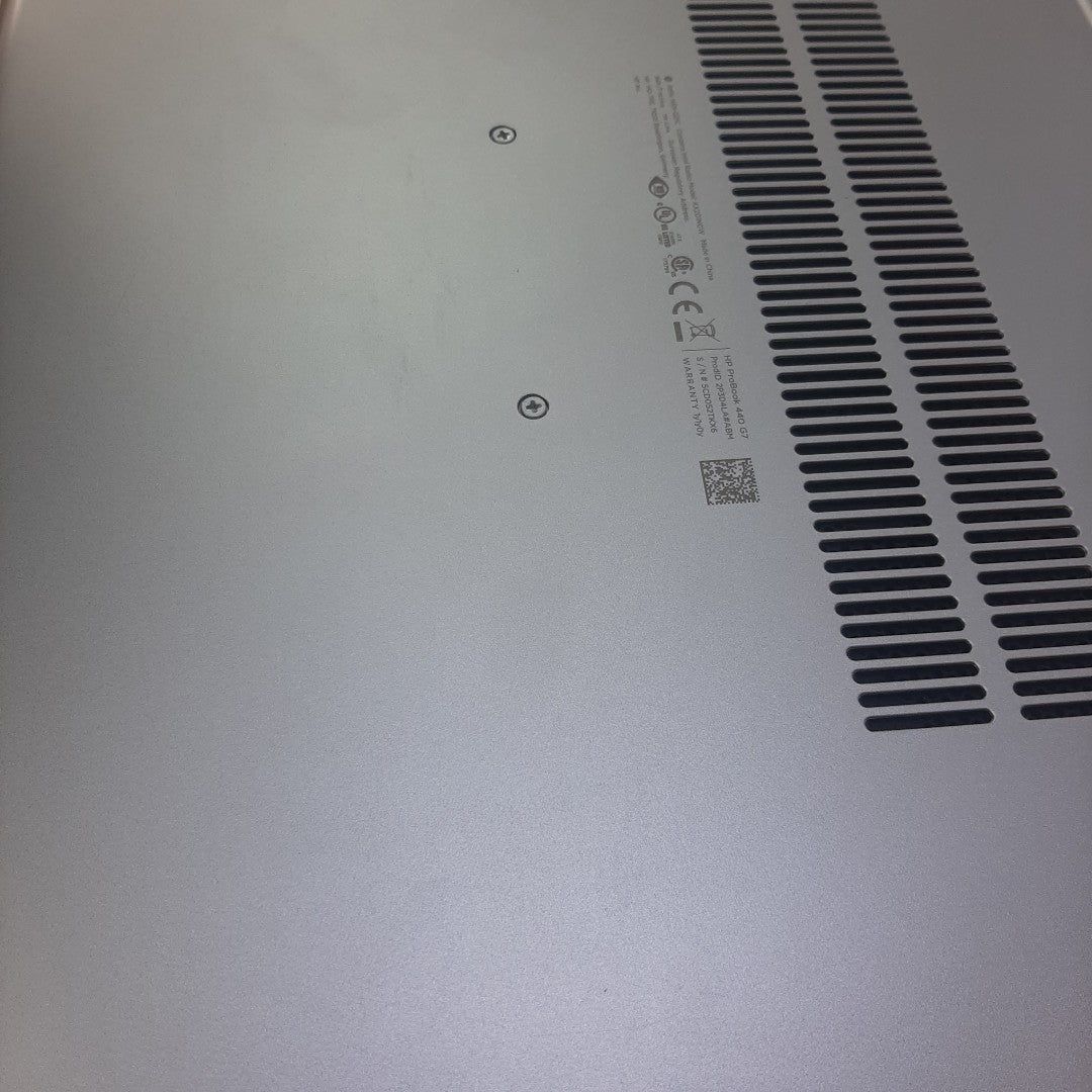 LAPTOP HP PROBOOK 440 G7 (2022) 256 GB SSD 12 GB RAM (SEMINUEVO)