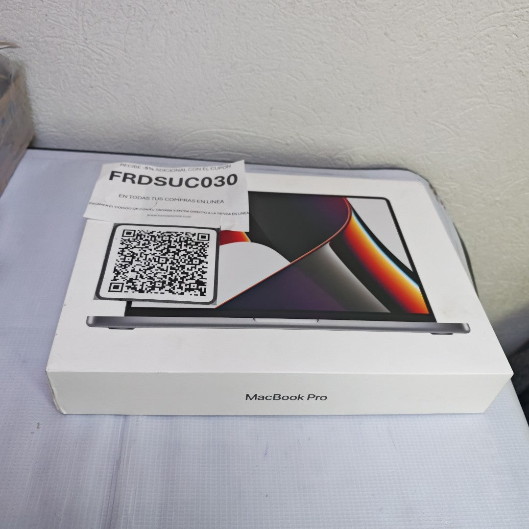 LAPTOP APPLE MACBOOK PRO 14" 2021 3.2 A2442 (8 CPU/14 GPU) 512 GB SSD 16 GB RAM (SEMINUEVO)
