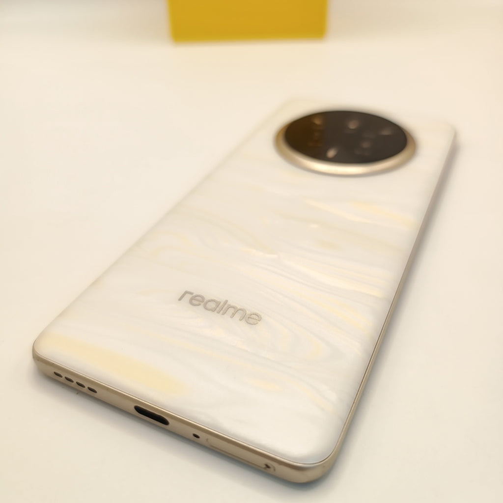 CELULAR REALME 14 PRO 5G RMX5056 (2025) 256 GB 8 GB RAM (SEMINUEVO)