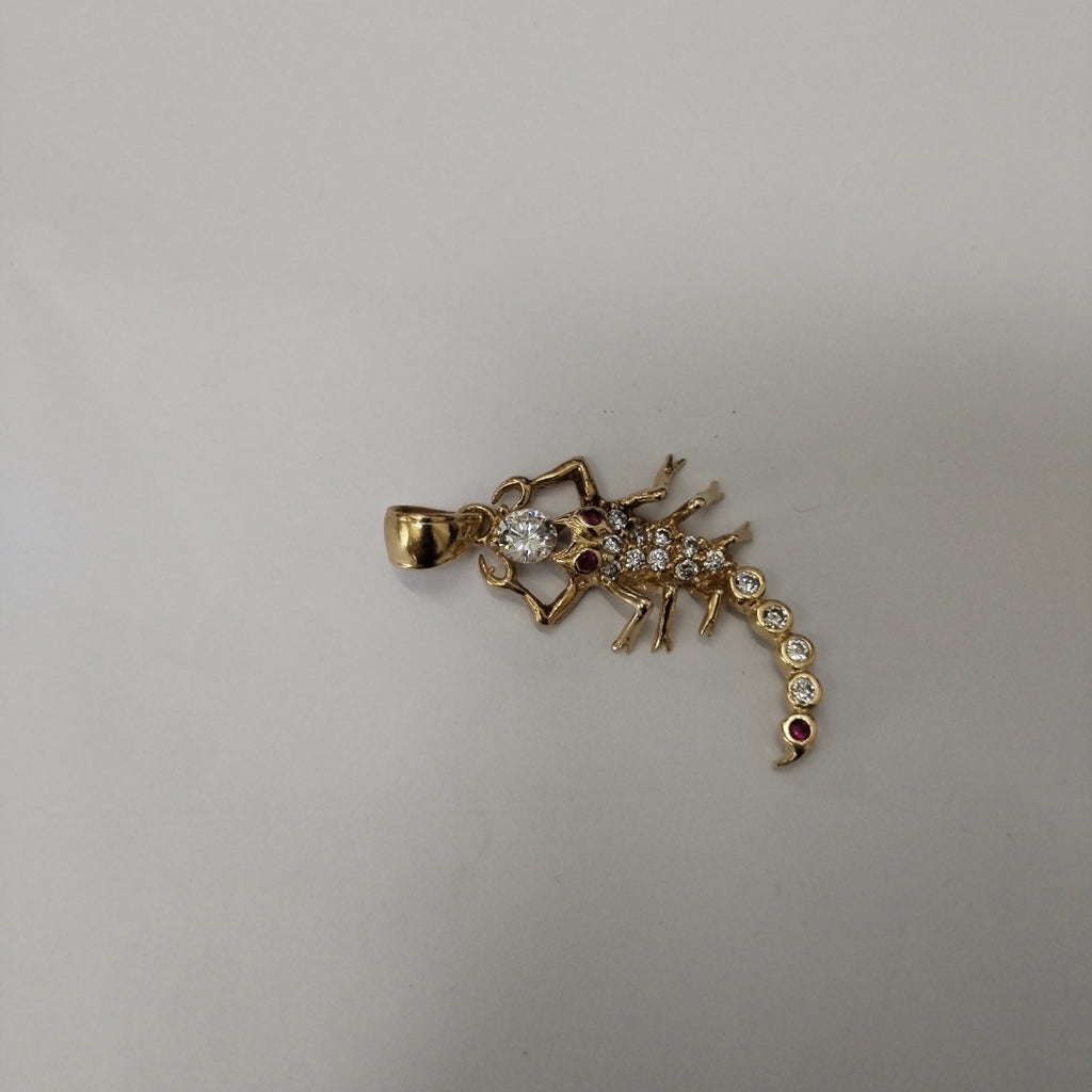 DIJE ORO 14 K 6,80 GRMS (SEMINUEVO)