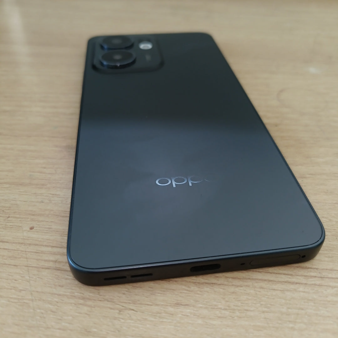 CELULAR OPPO  RENO 13F 5G CPH2699 (2025) 256 GB 8 GB RAM (SEMINUEVO)