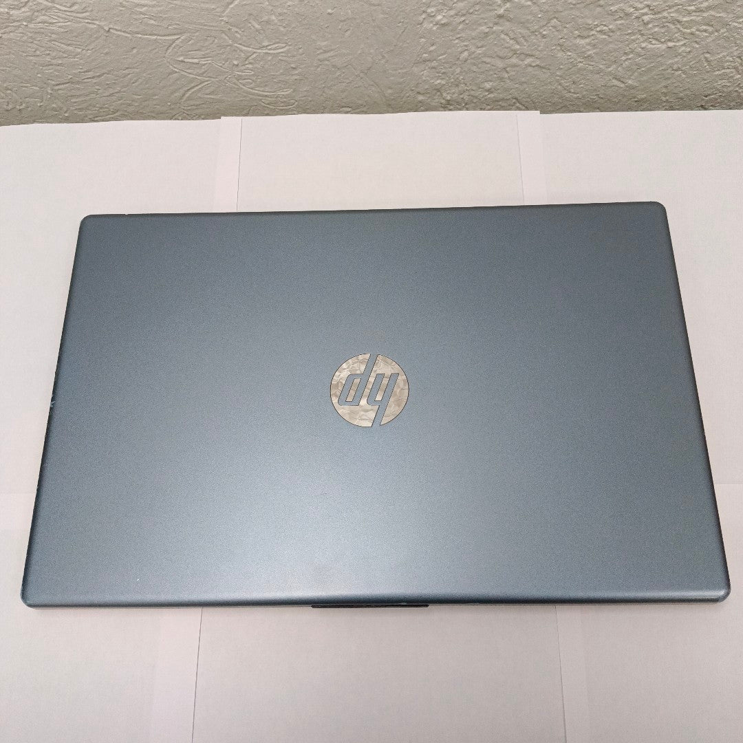 LAPTOP HP 15-FD0000LA (2024) 512 GB SSD 8 GB RAM (SEMINUEVO)