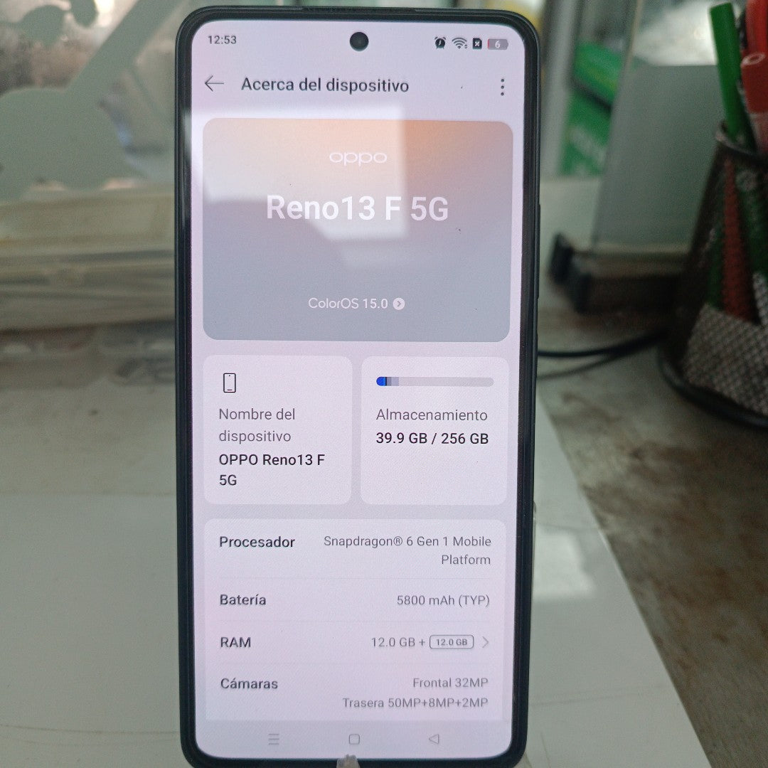 CELULAR OPPO  RENO 13F 5G CPH2699 (2025) 256 GB 12 GB RAM (SEMINUEVO)