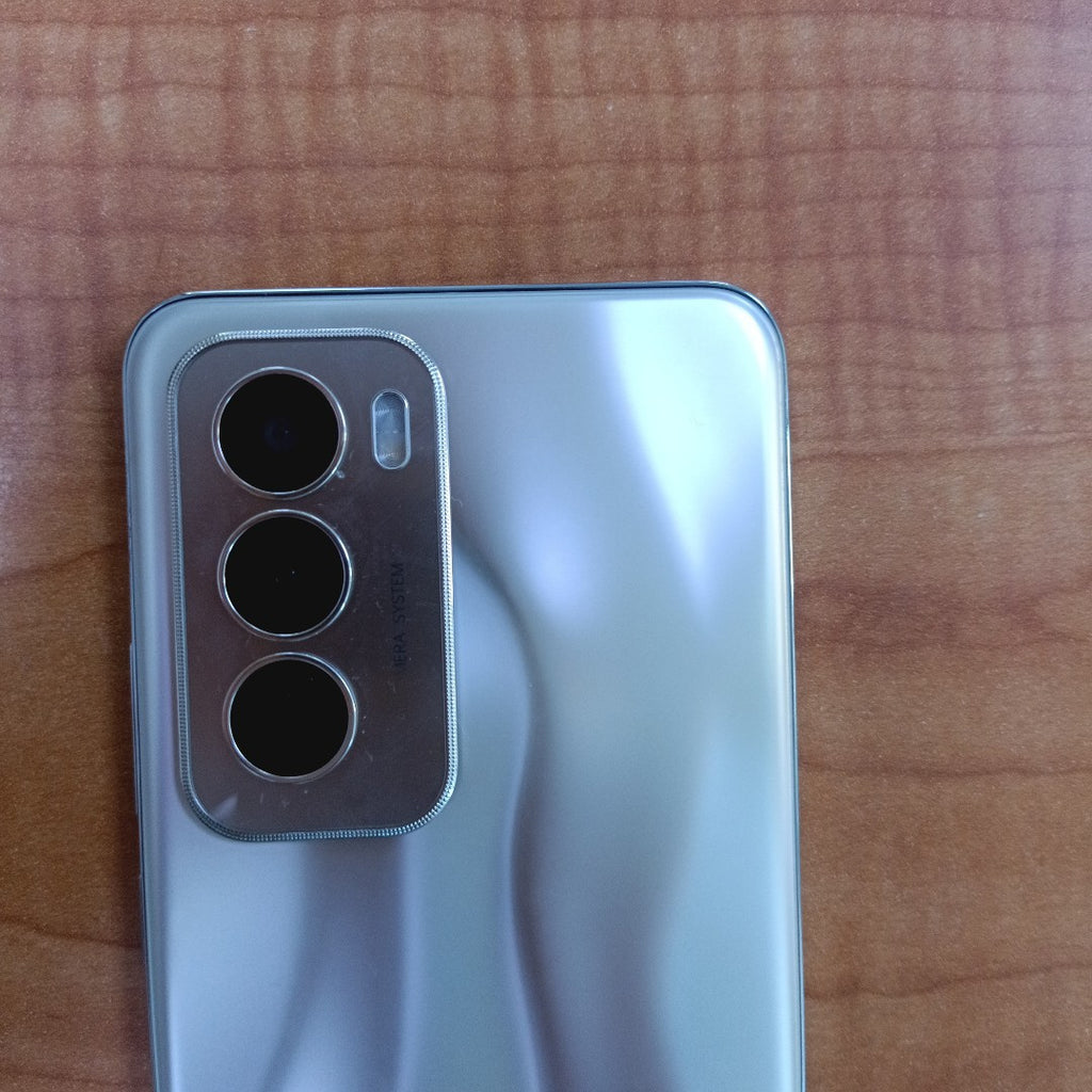 CELULAR OPPO   RENO12 5G CPH2625 (2024) 512 GB 12 GB RAM (SEMINUEVO)