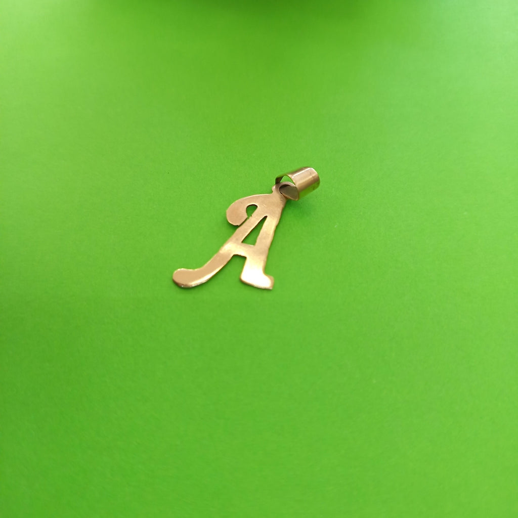 DIJE ORO 10 K 0.9 GRMS (SEMINUEVO)