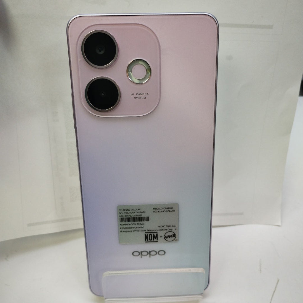 CELULAR OPPO  A5 PRO 5G CPH2695 (2025) 256 GB 8 GB RAM (SEMINUEVO)