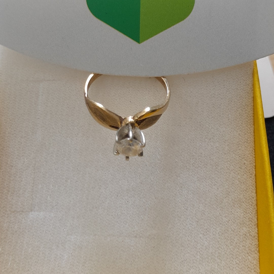 SOLITARIO ORO 10 K 2.2 GRMS (SEMINUEVO)