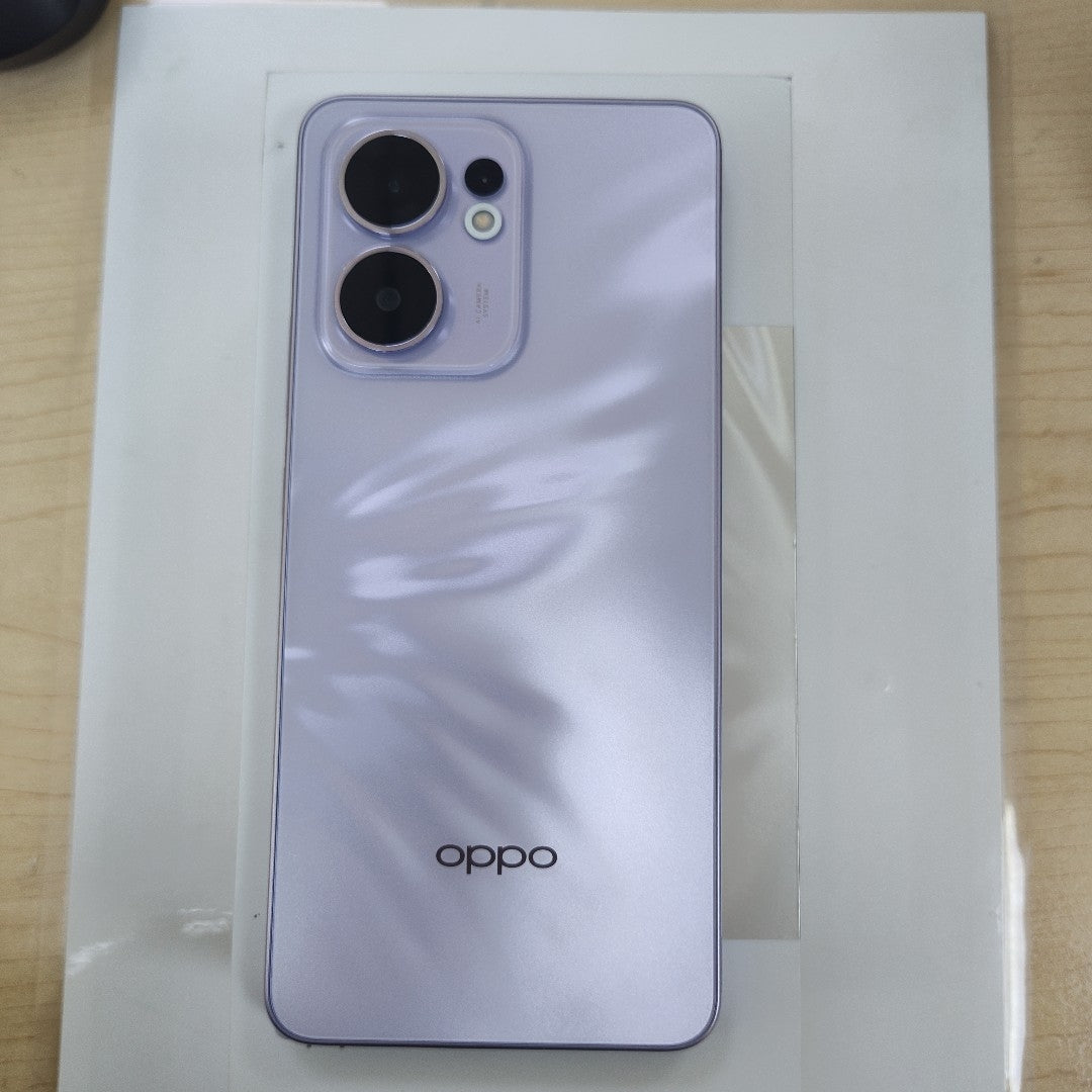 CELULAR OPPO  RENO 13F 5G CPH2699 (2025) 256 GB 12 GB RAM (SEMINUEVO)