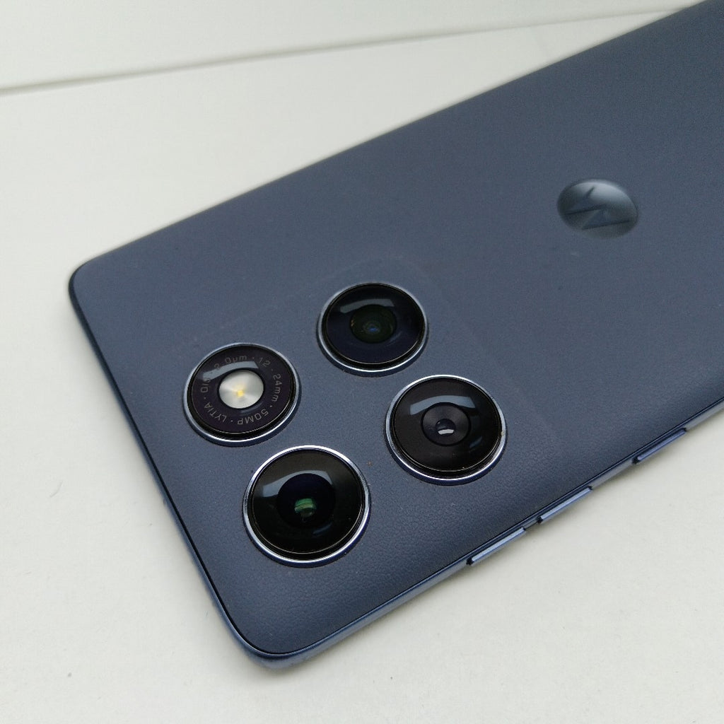 CELULAR MOTOROLA EDGE 60 FUSION XT2503-1 (2023) 256 GB 8 GB RAM (SEMINUEVO)