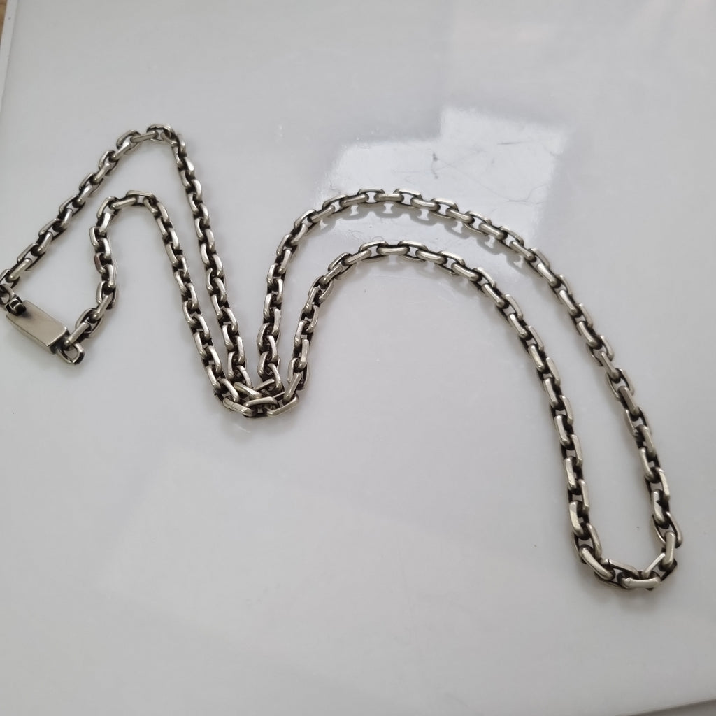 CADENA PLATA 39.8 GRMS (SEMINUEVO)