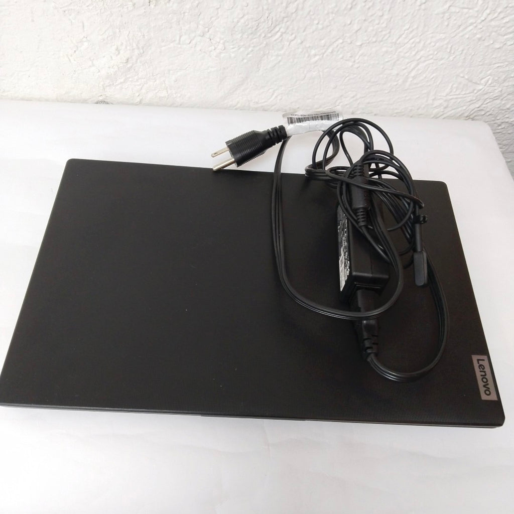 LAPTOP LENOVO  V14 G2 IJL (2023) 128 GB SSD 8 GB RAM (SEMINUEVO)