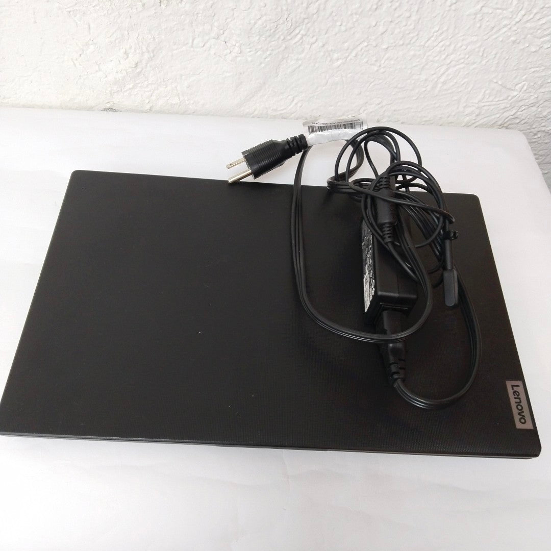 LAPTOP LENOVO  V14 G2 IJL (2023) 128 GB SSD 8 GB RAM (SEMINUEVO)