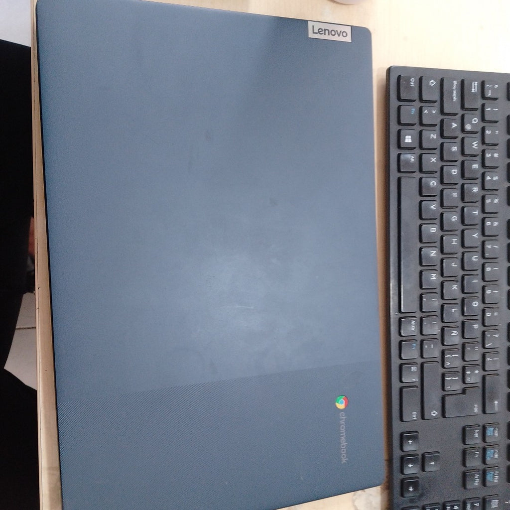 LAPTOP LENOVO IDEAPAD 3 CHROME 15IJL6 (2024) 128 GB SSD 8 GB RAM (SEMINUEVO)