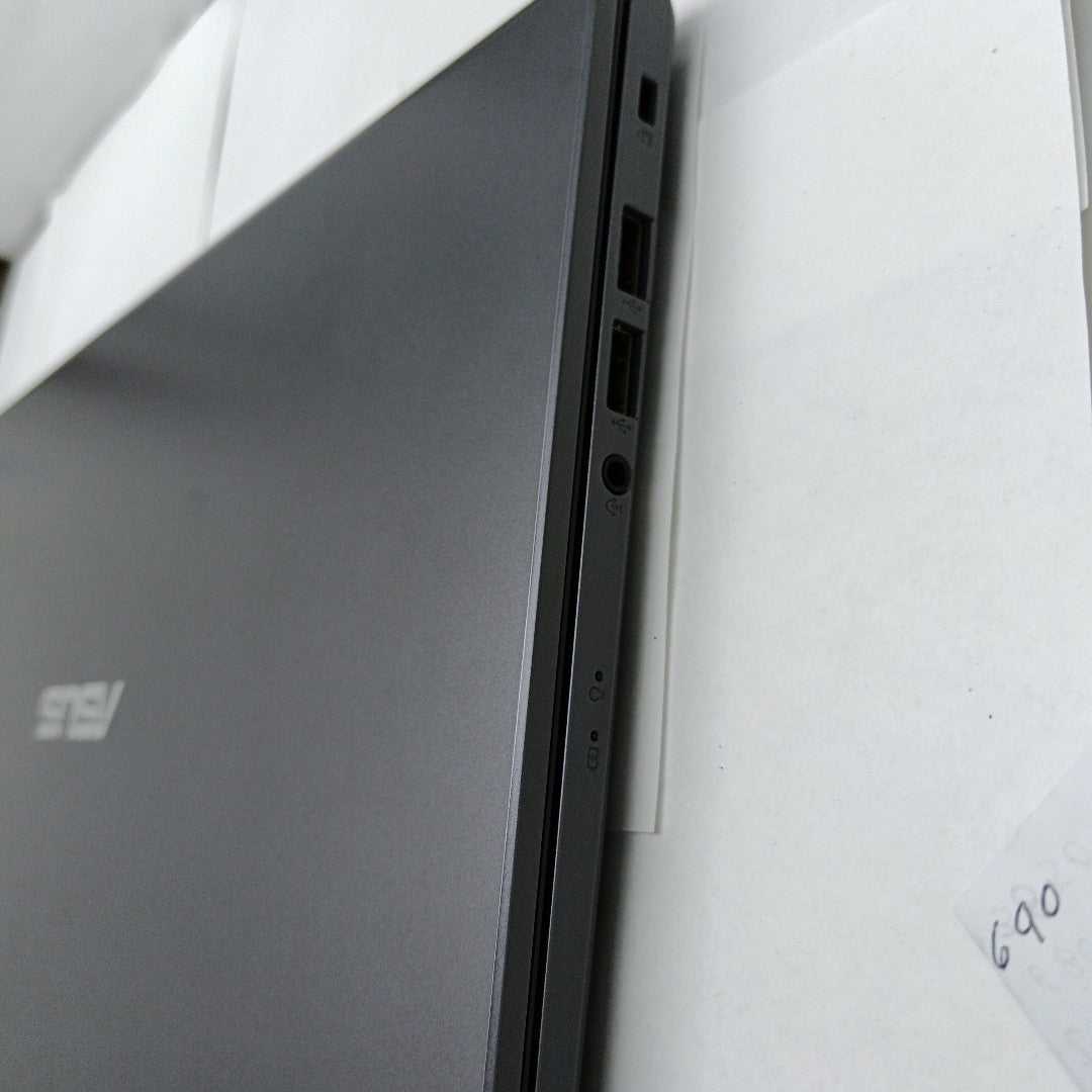 LAPTOP ASUS VIVOBOOK D515UA-BQ520W (2022) 256 GB SSD 8 GB RAM (SEMINUEVO)