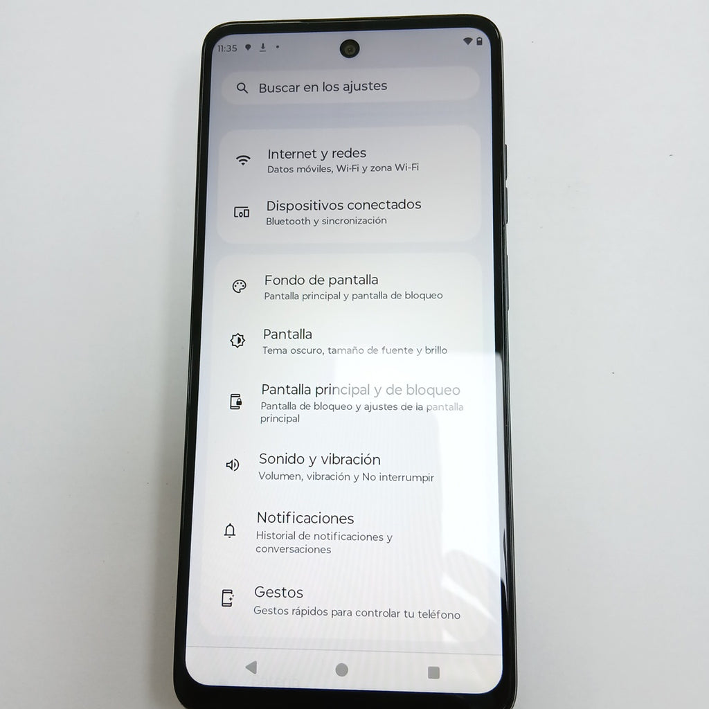 CELULAR MOTOROLA MOTO G24 XT2423-1 (2024) 256 GB 4 GB RAM (SEMINUEVO)