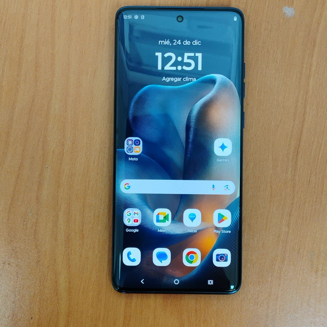 CELULAR MOTOROLA EDGE 60 XT2505-3 (2025) 512 GB 12 GB RAM (SEMINUEVO)