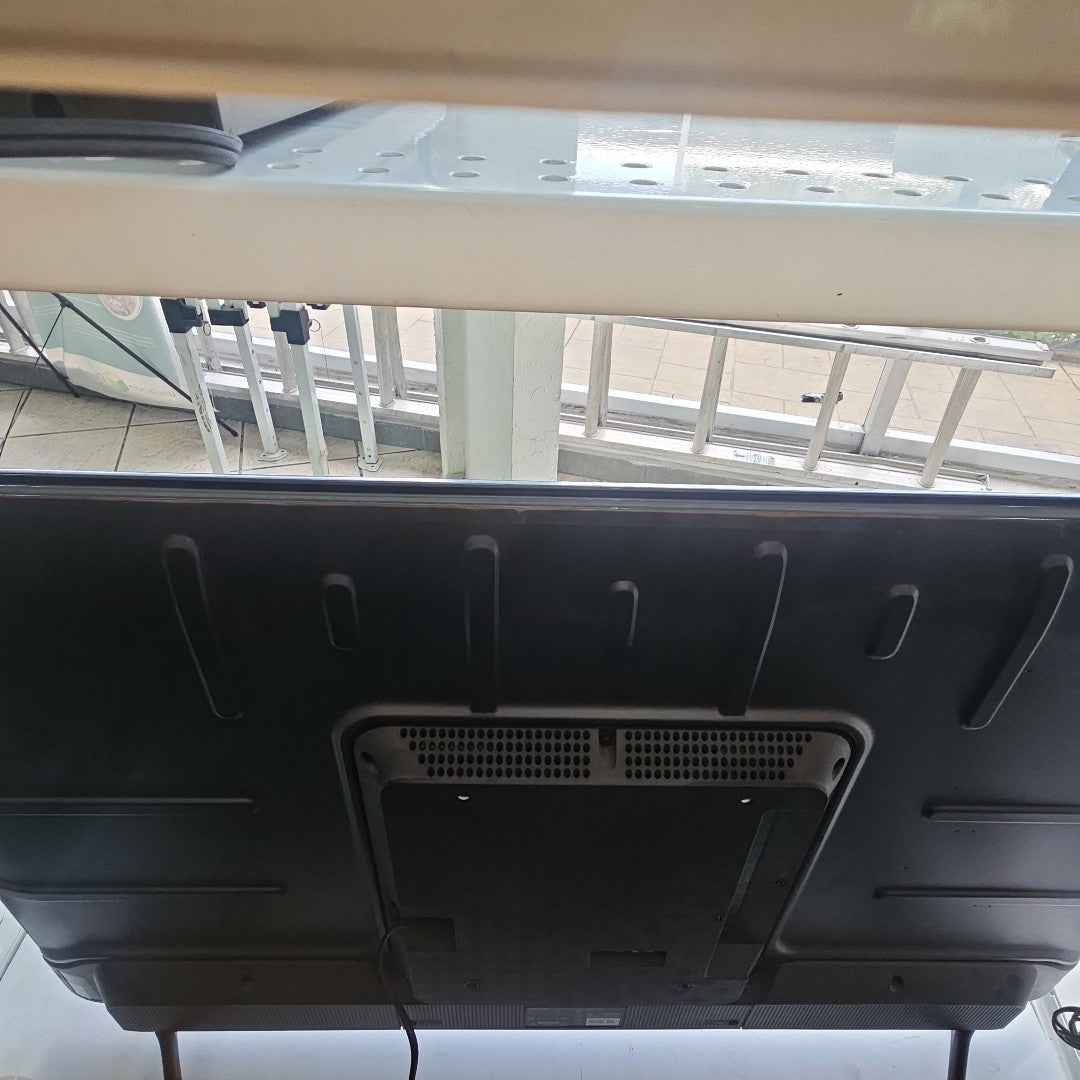 PANTALLA HISENSE 50R6E4 (2021) 50" LED 4K (SEMINUEVO)