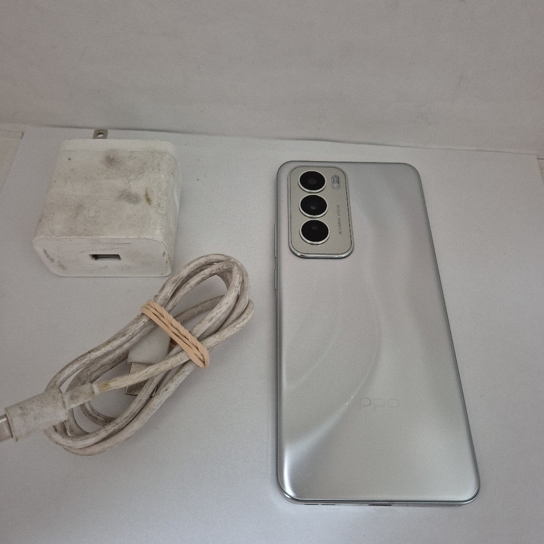 CELULAR OPPO   RENO12 5G CPH2625 (2024) 512 GB 12 GB RAM (SEMINUEVO)