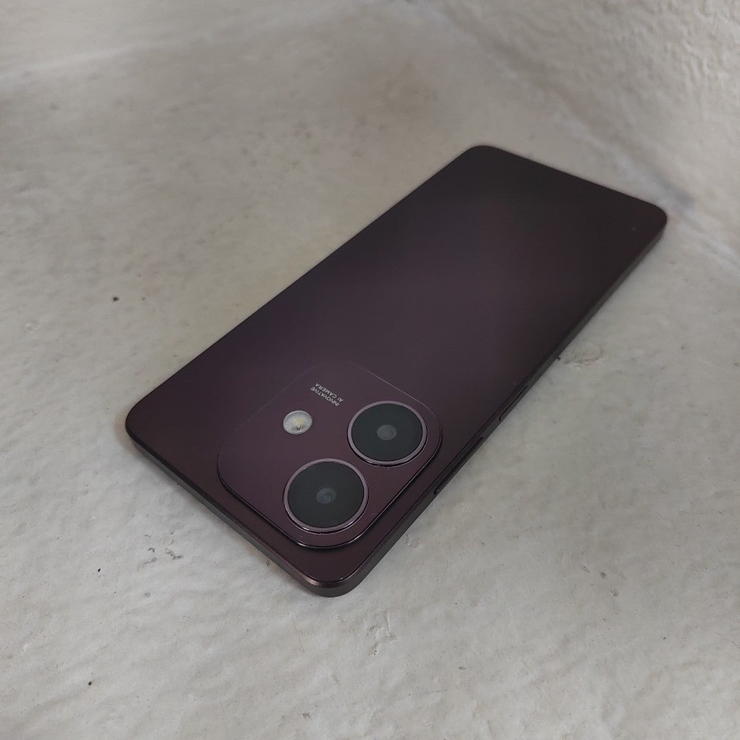 CELULAR OPPO  A40 CPH2669 (2024) 256 GB 4 GB RAM (SEMINUEVO)