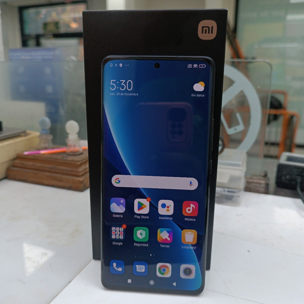 CELULAR XIAOMI 12 PRO 2201122G (2022) 256 GB 12 GB RAM