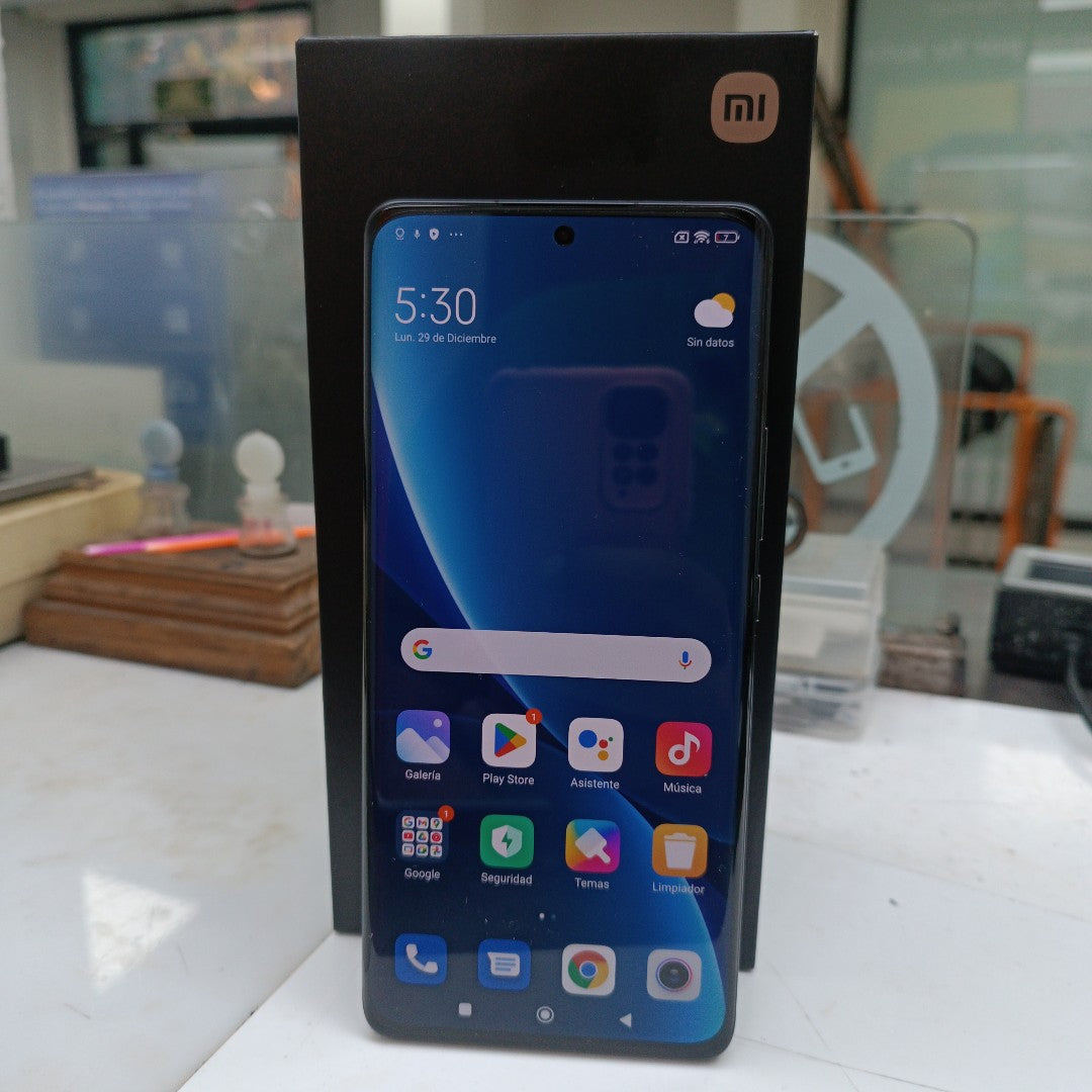 CELULAR XIAOMI 12 PRO 2201122G (2022) 256 GB 12 GB RAM