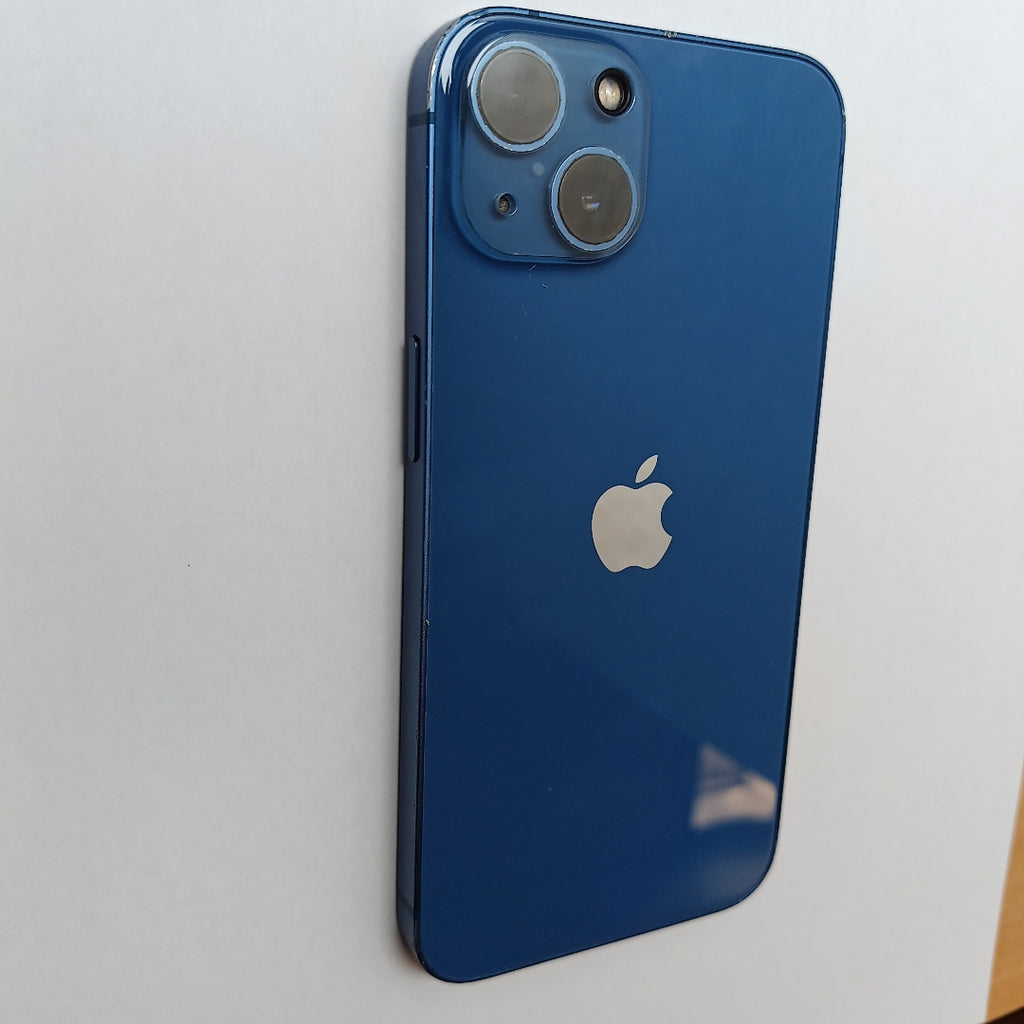 CELULAR APPLE IPHONE 13 A2631 128 GB 4 GB RAM (SEMINUEVO)