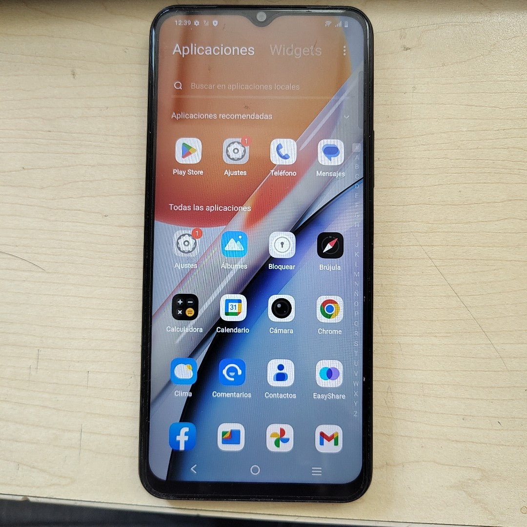 CELULAR VIVO Y18 V2333 256 GB 8 GB RAM (SEMINUEVO)