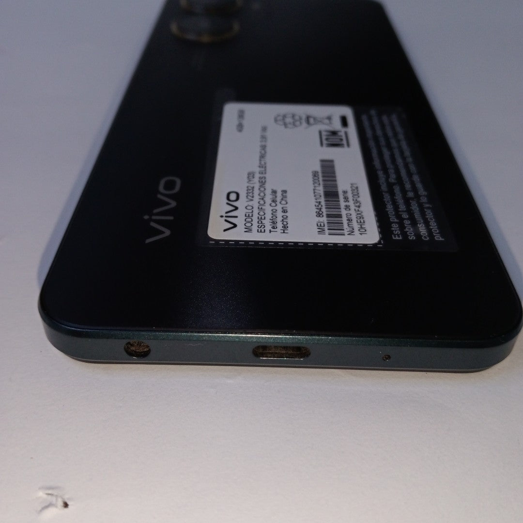 CELULAR VIVO Y03 V2332 (2024) 128 GB 4 GB RAM (SEMINUEVO)