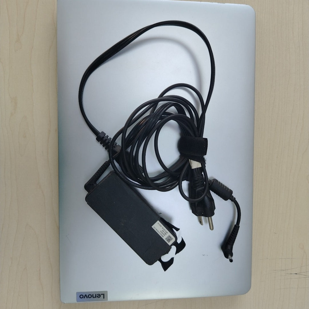 LAPTOP LENOVO IDEAPAD 1 15AMN7 (2023) 256 GB SSD 8 GB RAM