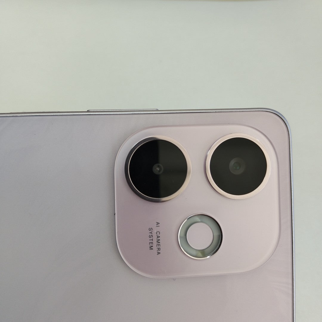 CELULAR OPPO  A5 PRO 5G CPH2695 (2025) 256 GB 8 GB RAM (SEMINUEVO)