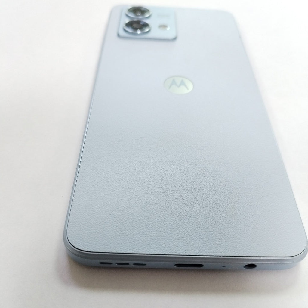 CELULAR MOTOROLA MOTO G84 XT2347-1 (2023) 256 GB 8 GB RAM (SEMINUEVO)