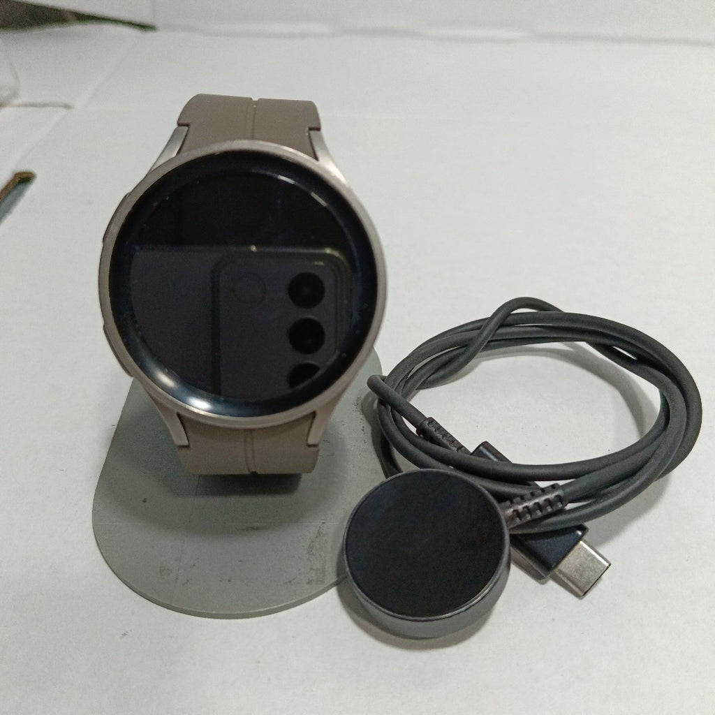 SMARTWATCH SAMSUNG GALAXY WATCH 5 PRO SM-R920 45 MM GPS (SEMINUEVO)