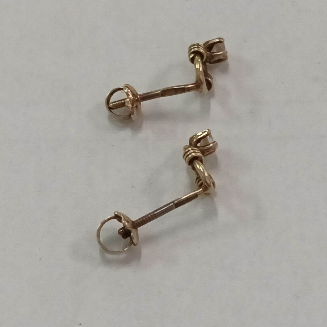 BROQUELES PAR ORO 14 K 0.7 GRMS (SEMINUEVO)