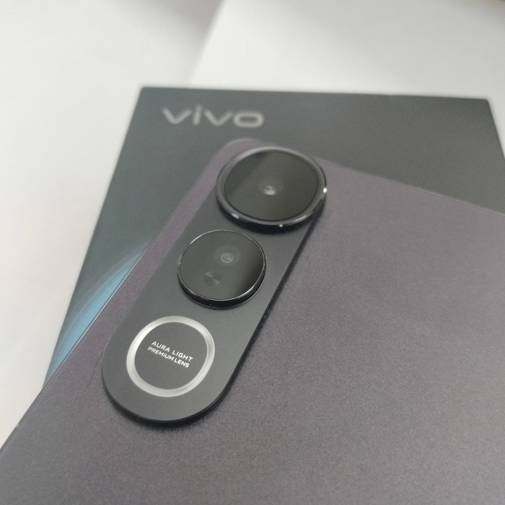 CELULAR VIVO V50 LITE 5G V2440 (2025) 256 GB 12 GB RAM (SEMINUEVO)