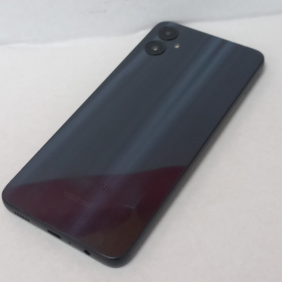 CELULAR SAMSUNG GALAXY A05 SM-A055M (2023) 64 GB 4 GB RAM (SEMINUEVO)