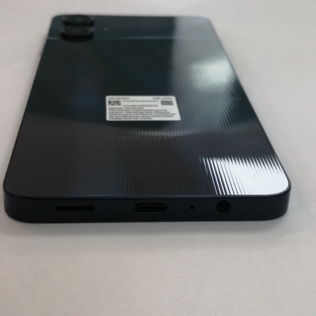 CELULAR SAMSUNG GALAXY A06 SM-A065M (2024) 64 GB 4 GB RAM