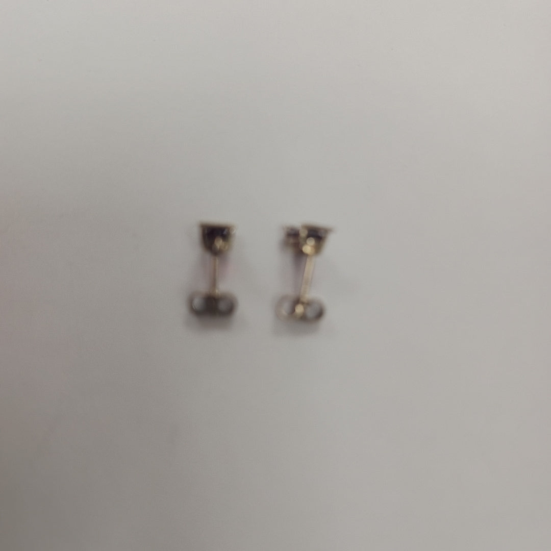 ARETES PAR ORO 14 K 1.6 GRMS (SEMINUEVO)