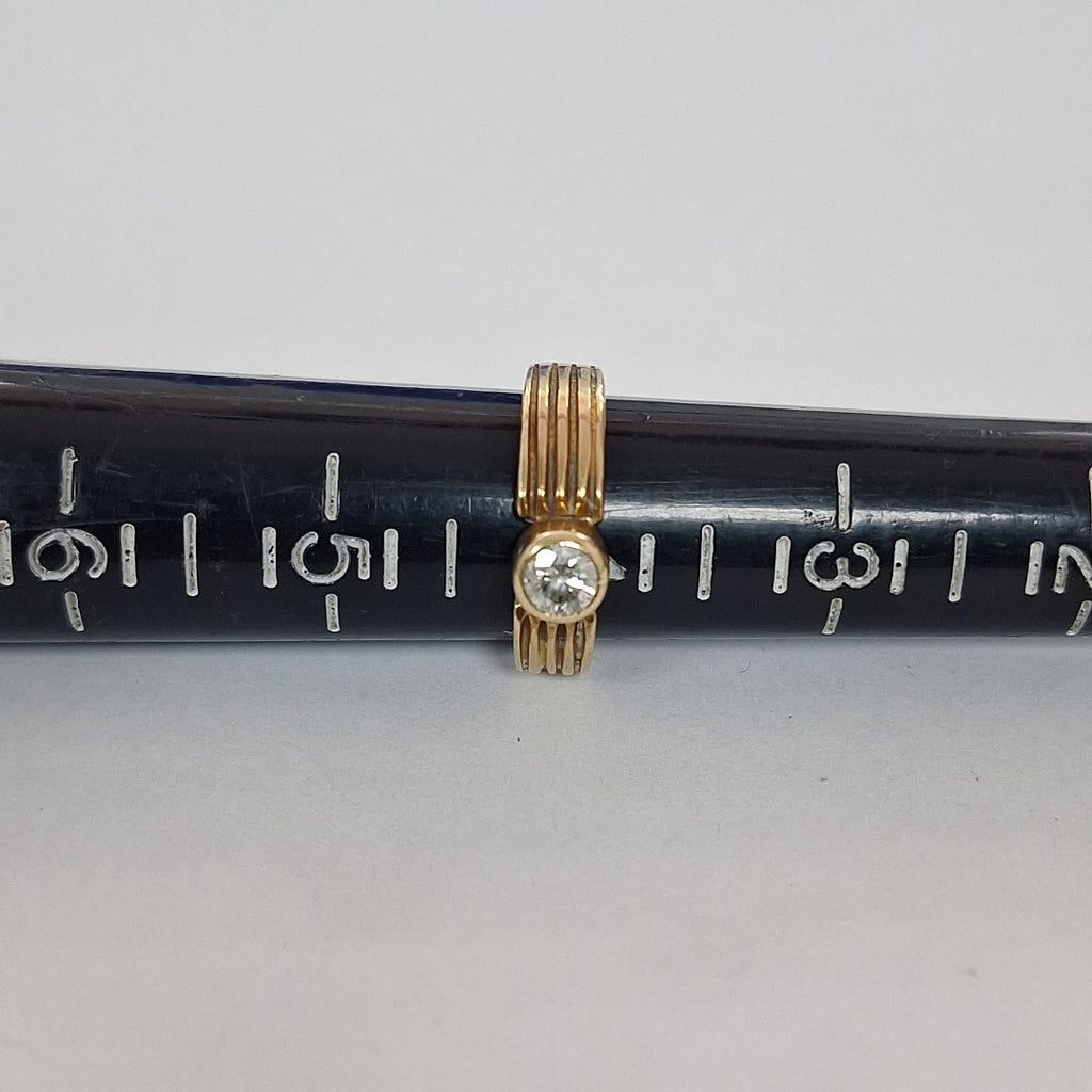 SOLITARIO ORO 14 K 4.2 GRMS (SEMINUEVO)