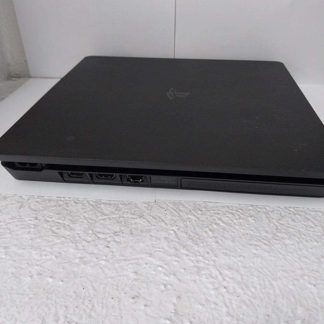 CONSOLA DE VIDEOJUEGO SONY PS4 SLIM 1 TB (SEMINUEVO)