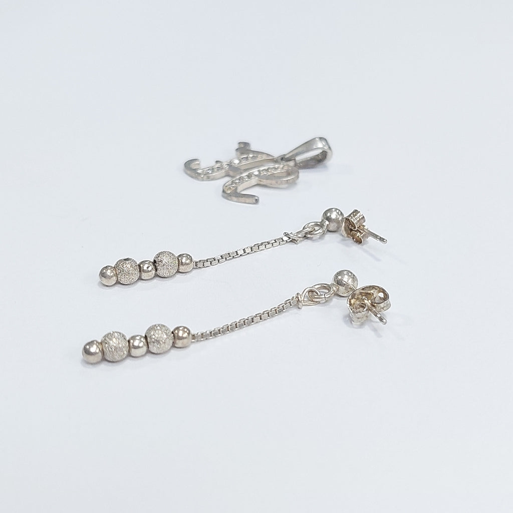 BROQUELES PAR PLATA 4,10 GRMS (SEMINUEVO)