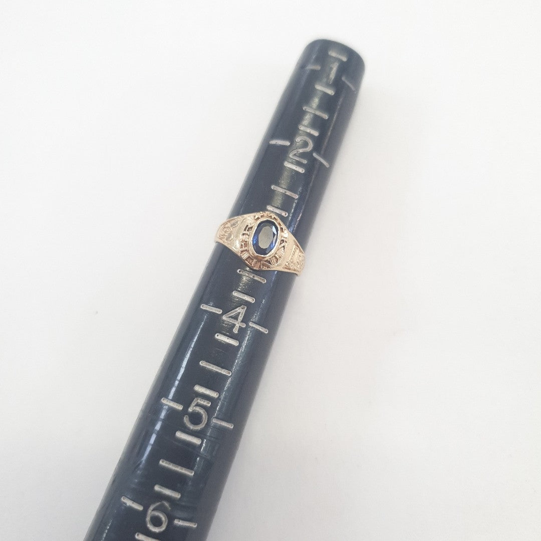 ANILLO DE GRADUACIÓN ORO 10 K 0.9 GRMS (SEMINUEVO)