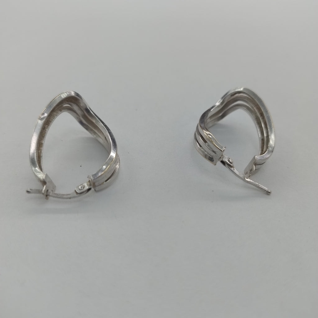 ARRACADAS PAR ORO BLANCO 14 K 3.3 GRMS (SEMINUEVO)
