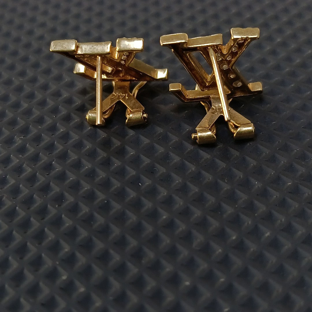 ARETES PAR ORO 14 K 3.8 GRMS (SEMINUEVO)