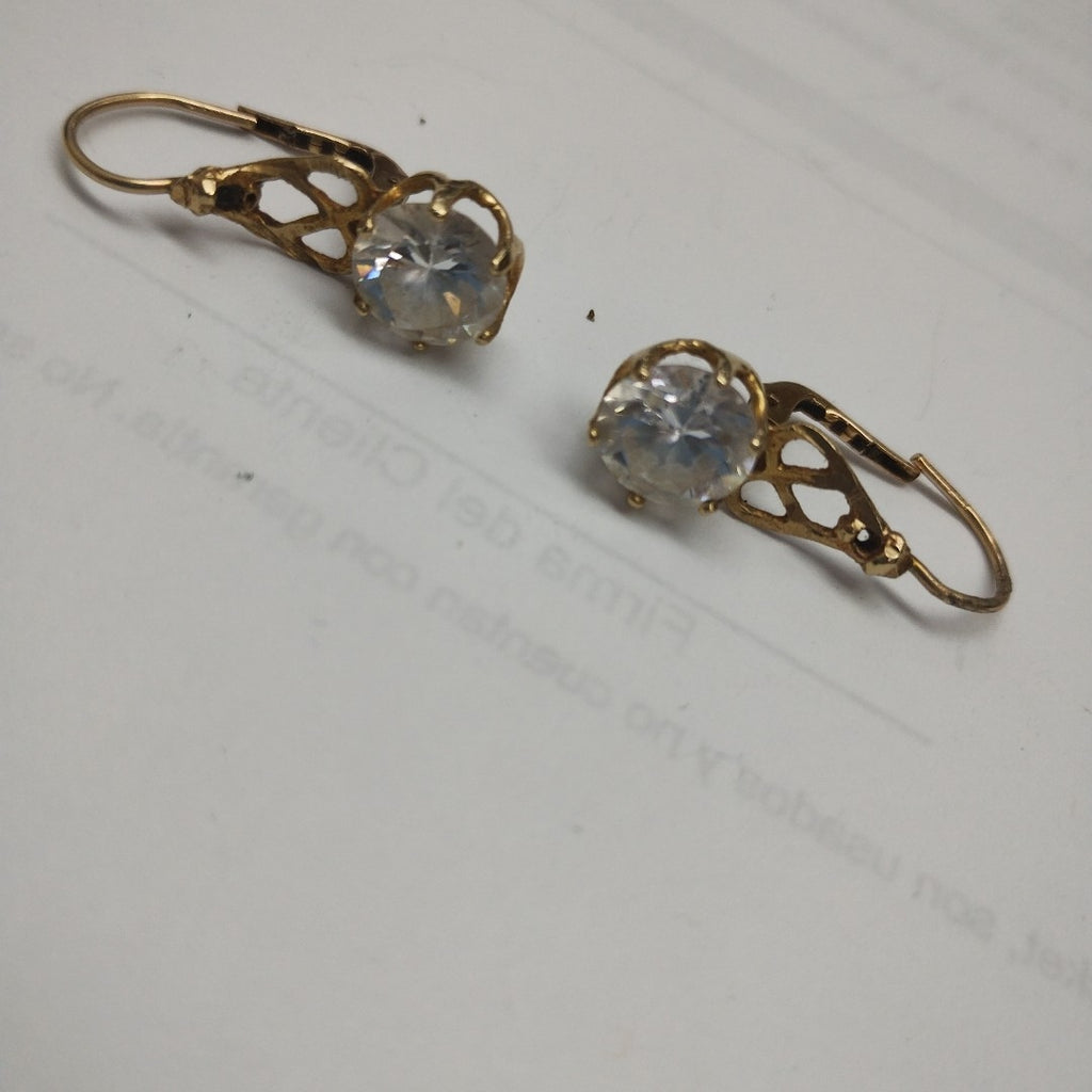 K1 3,00 GRMS 10 K ESPECIFICACIONES COMPLEMENTARIAS ARETES CON CIRCONIA (SEMINUEVO)